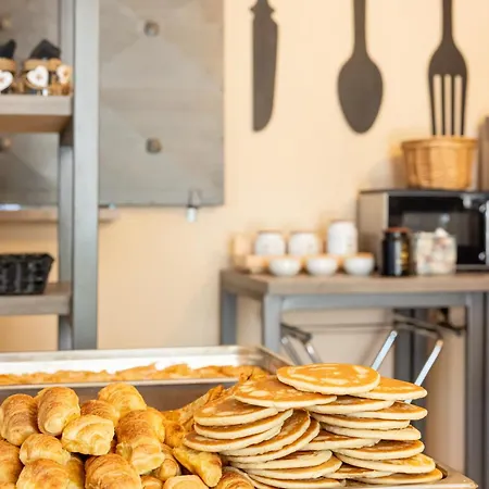 Goudelis Lägenhetshotell