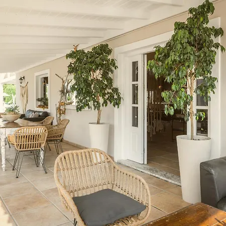 Goudelis Appart hôtel 4*