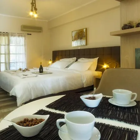 Goudelis Aparthotel 4*