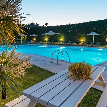 Goudelis 4*