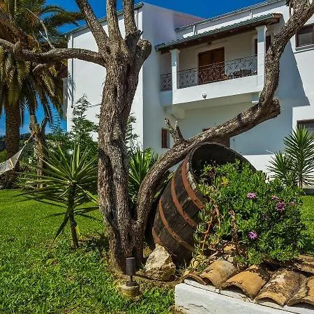 Goudelis Aparthotel 4*