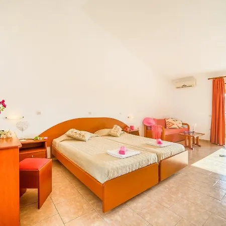 Aparthotel Goudelis Sidárion