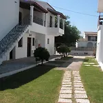 Goudelis Apart-hotel
