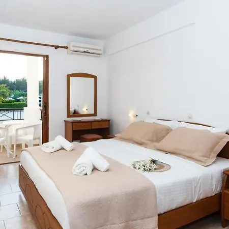 Goudelis Aparthotel