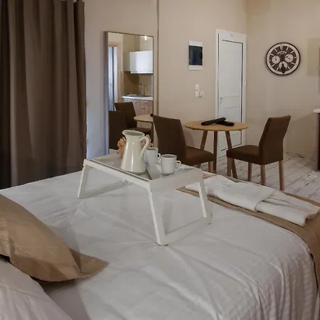 Goudelis Aparthotel